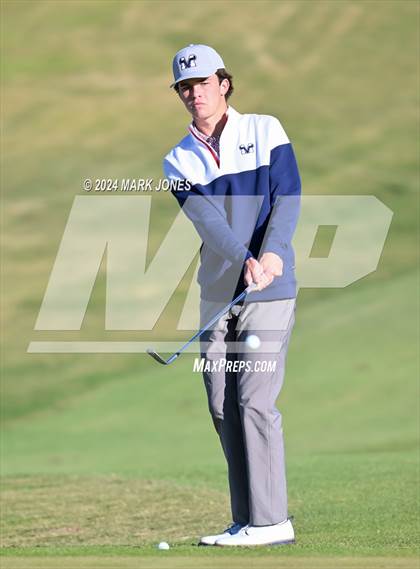 Thumbnail 2 in AIA Division I Finals photogallery.