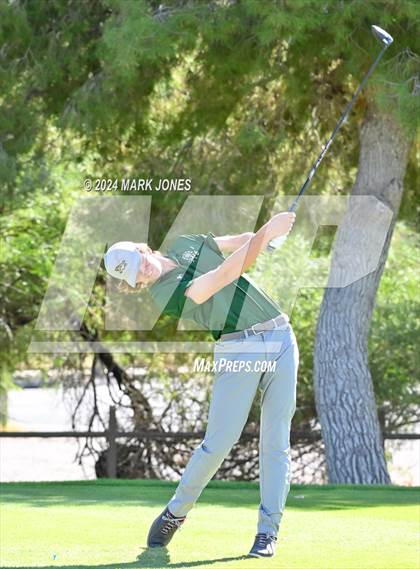 Thumbnail 3 in AIA Division I Finals photogallery.