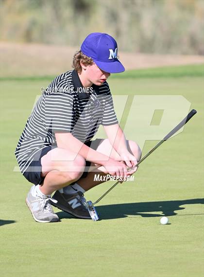 Thumbnail 3 in AIA Division I Finals photogallery.