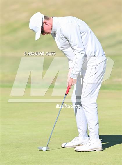 Thumbnail 2 in AIA Division I Finals photogallery.