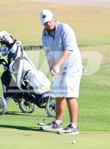 Thumbnail 3 in AIA Division I Finals photogallery.