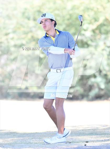 Thumbnail 2 in AIA Division I Finals photogallery.