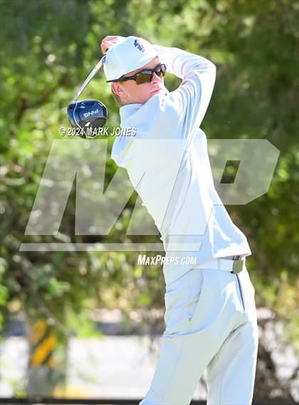 Thumbnail 2 in AIA Division I Finals photogallery.