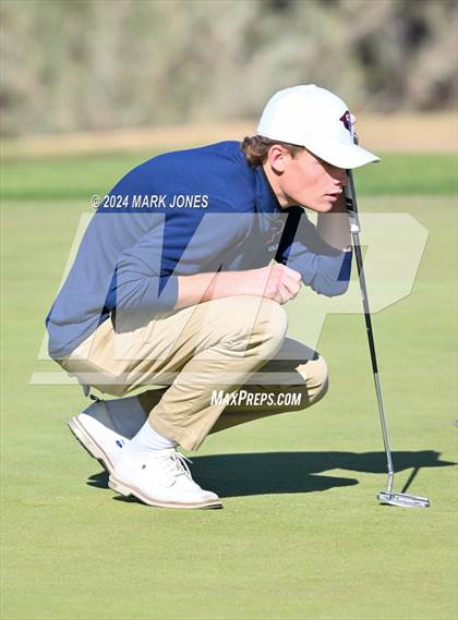 Thumbnail 1 in AIA Division I Finals photogallery.