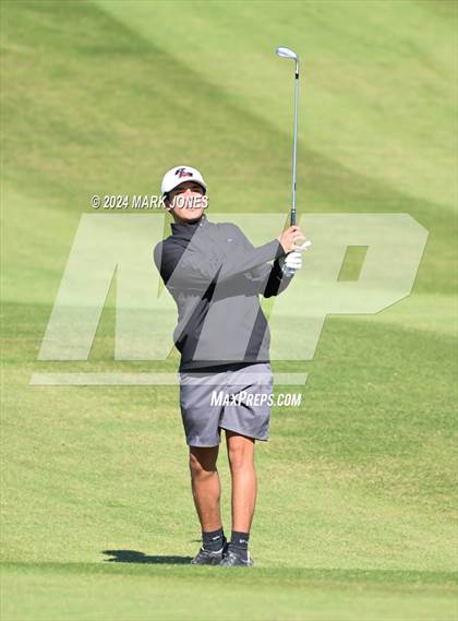 Thumbnail 3 in AIA Division I Finals photogallery.