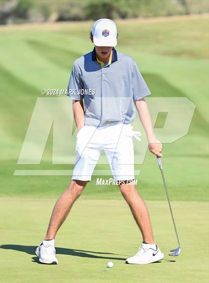 Thumbnail 3 in AIA Division I Finals photogallery.