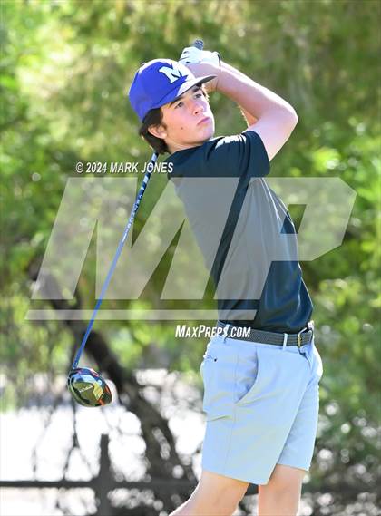 Thumbnail 2 in AIA Division I Finals photogallery.