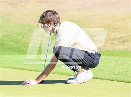 Thumbnail 3 in AIA Division I Finals photogallery.