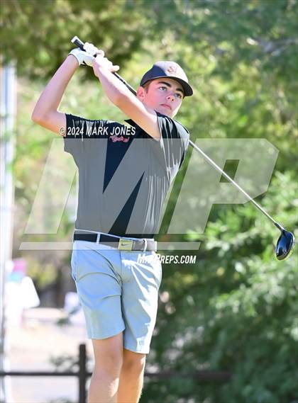 Thumbnail 2 in AIA Division I Finals photogallery.