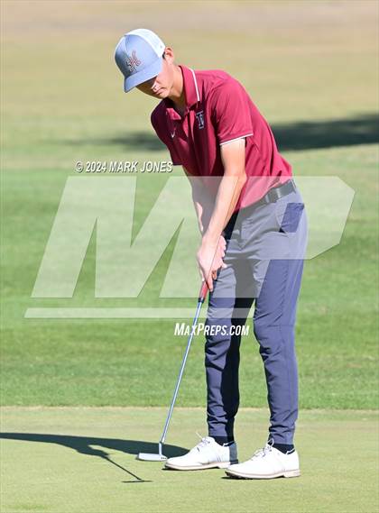 Thumbnail 1 in AIA Division I Finals photogallery.