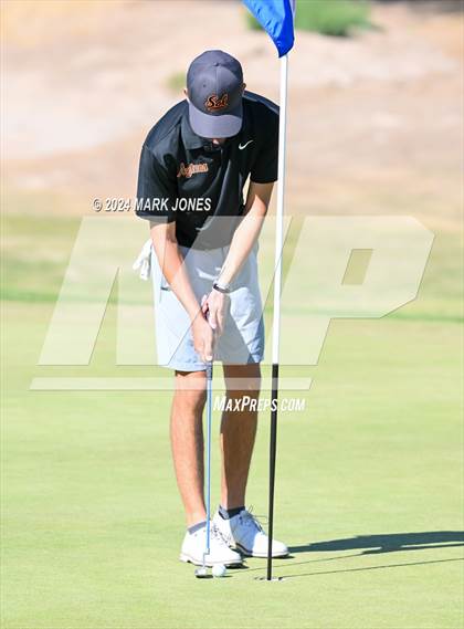 Thumbnail 3 in AIA Division I Finals photogallery.