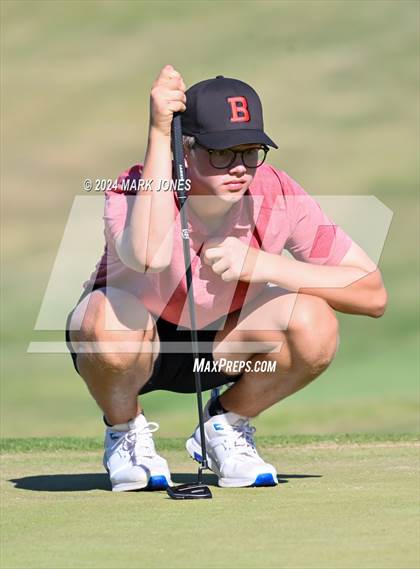 Thumbnail 2 in AIA Division I Finals photogallery.