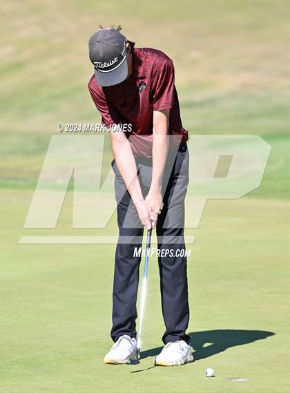 Thumbnail 1 in AIA Division I Finals photogallery.
