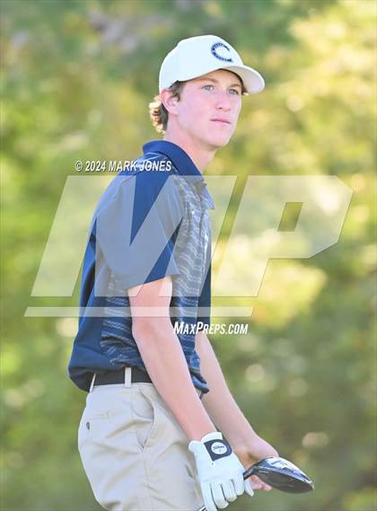 Thumbnail 2 in AIA Division I Finals photogallery.