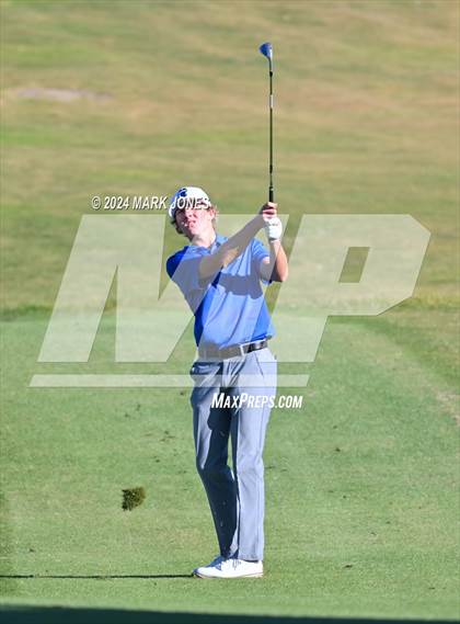 Thumbnail 2 in AIA Division I Finals photogallery.