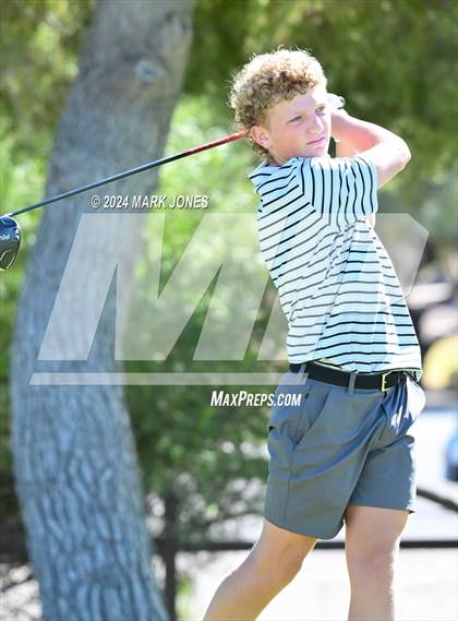 Thumbnail 1 in AIA Division I Finals photogallery.