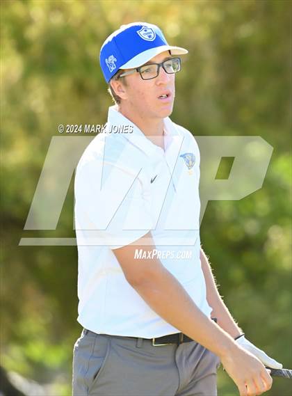 Thumbnail 3 in AIA Division I Finals photogallery.