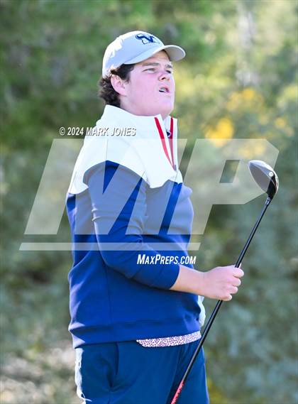 Thumbnail 2 in AIA Division I Finals photogallery.