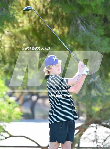Thumbnail 2 in AIA Division I Finals photogallery.