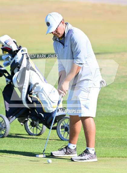 Thumbnail 1 in AIA Division I Finals photogallery.