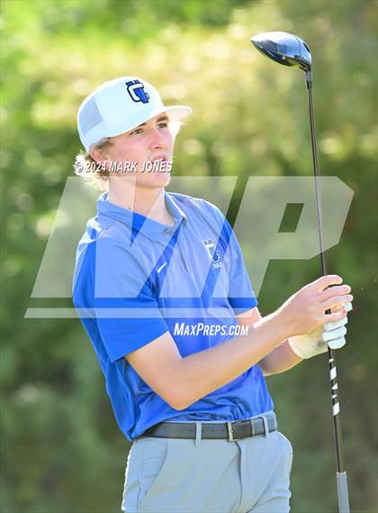 Thumbnail 3 in AIA Division I Finals photogallery.