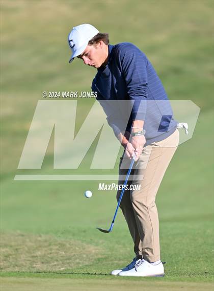 Thumbnail 2 in AIA Division I Finals photogallery.