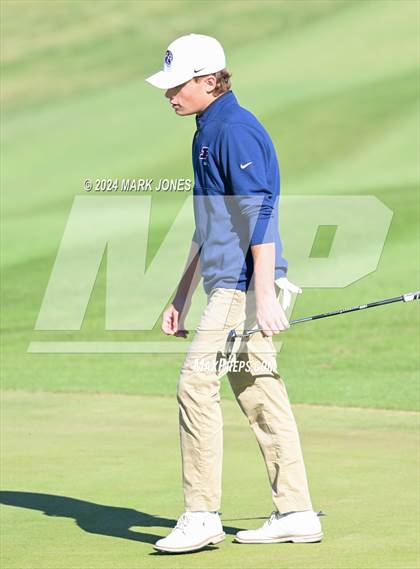 Thumbnail 2 in AIA Division I Finals photogallery.