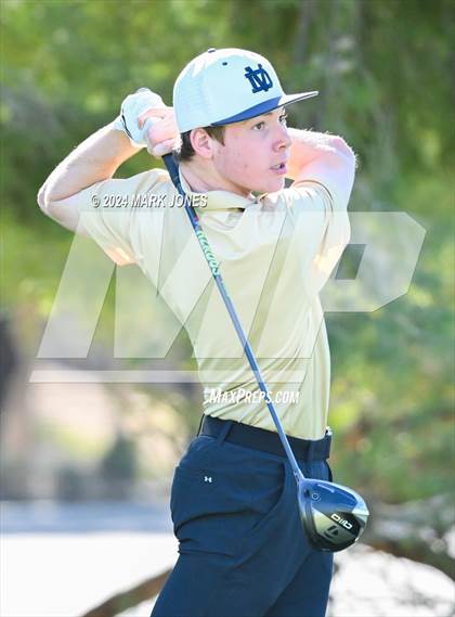 Thumbnail 3 in AIA Division I Finals photogallery.