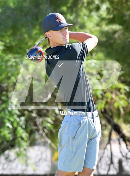 Thumbnail 2 in AIA Division I Finals photogallery.