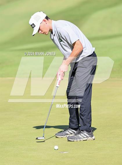 Thumbnail 3 in AIA Division I Finals photogallery.