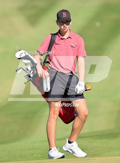 Thumbnail 2 in AIA Division I Finals photogallery.