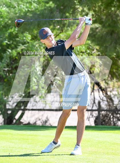Thumbnail 3 in AIA Division I Finals photogallery.