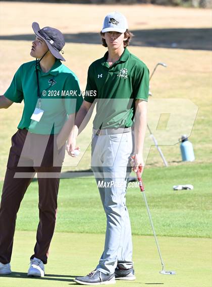 Thumbnail 2 in AIA Division I Finals photogallery.