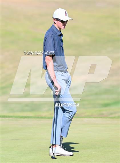 Thumbnail 2 in AIA Division I Finals photogallery.