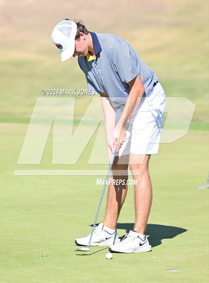 Thumbnail 2 in AIA Division I Finals photogallery.