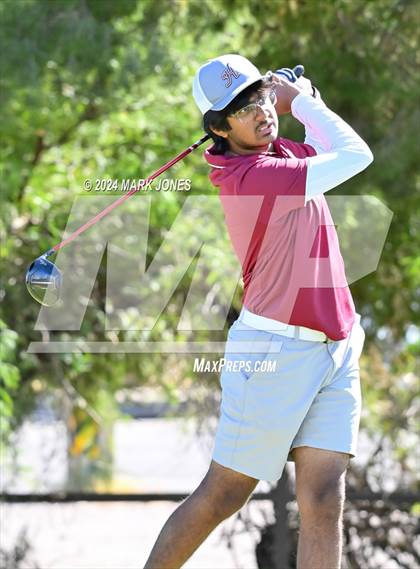 Thumbnail 2 in AIA Division I Finals photogallery.