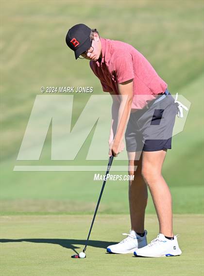 Thumbnail 3 in AIA Division I Finals photogallery.