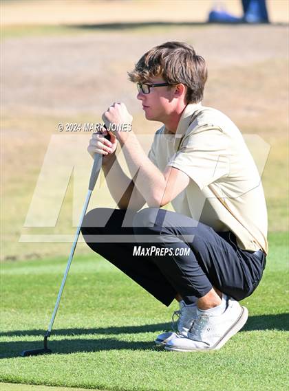 Thumbnail 3 in AIA Division I Finals photogallery.