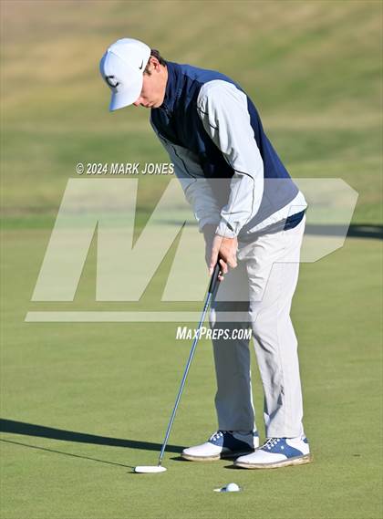 Thumbnail 2 in AIA Division I Finals photogallery.