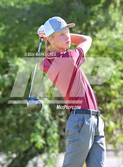 Thumbnail 3 in AIA Division I Finals photogallery.