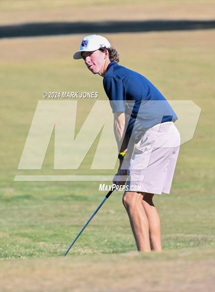 Thumbnail 2 in AIA Division I Finals photogallery.