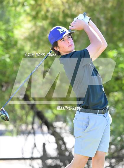 Thumbnail 3 in AIA Division I Finals photogallery.