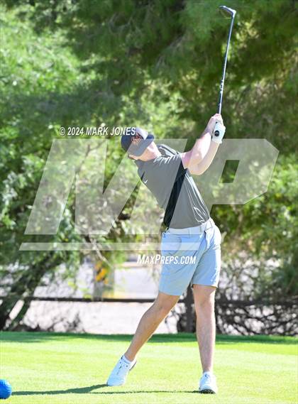 Thumbnail 1 in AIA Division I Finals photogallery.