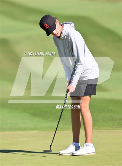 Thumbnail 3 in AIA Division I Finals photogallery.