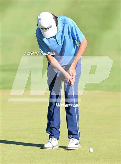 Thumbnail 3 in AIA Division I Finals photogallery.