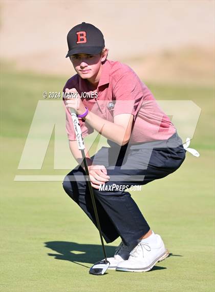 Thumbnail 2 in AIA Division I Finals photogallery.