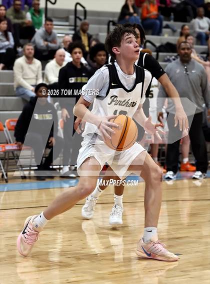 Thumbnail 3 in Ardrey Kell vs. Providence (SW7A8A Semifinal) photogallery.