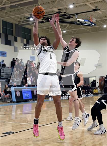 Thumbnail 3 in Ardrey Kell vs. Providence (SW7A8A Semifinal) photogallery.