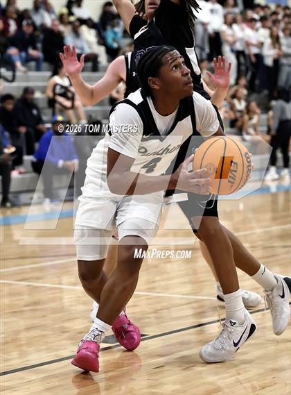 Thumbnail 2 in Ardrey Kell vs. Providence (SW7A8A Semifinal) photogallery.