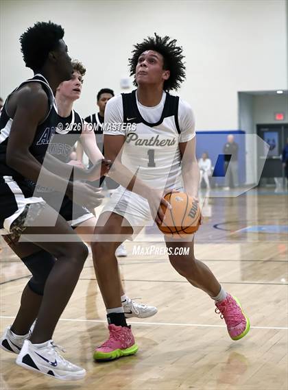 Thumbnail 3 in Ardrey Kell vs. Providence (SW7A8A Semifinal) photogallery.